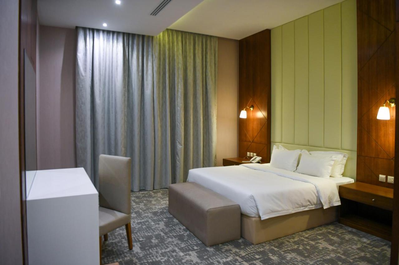 Motiara Hotel - La Valle Mall Riyadh Ngoại thất bức ảnh