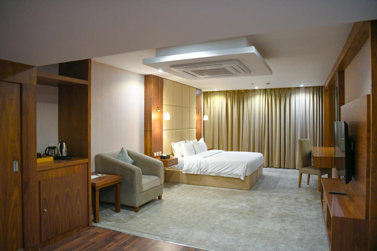 Motiara Hotel - La Valle Mall Riyadh Ngoại thất bức ảnh