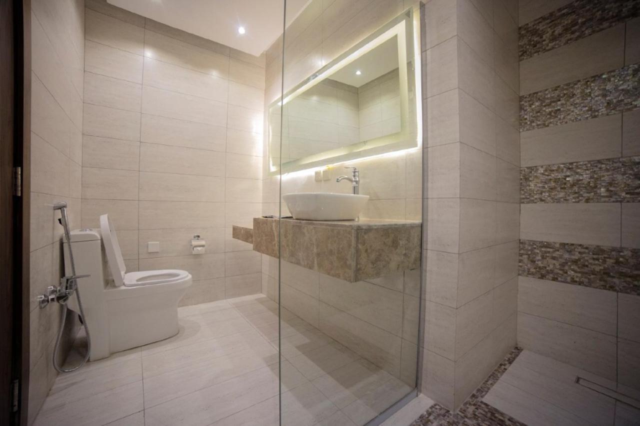 Motiara Hotel - La Valle Mall Riyadh Ngoại thất bức ảnh