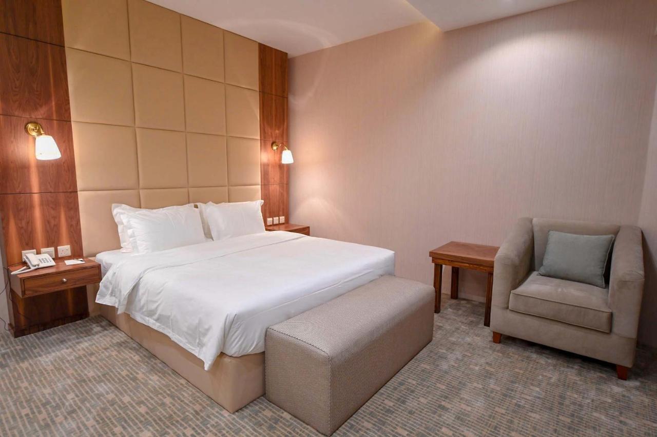 Motiara Hotel - La Valle Mall Riyadh Ngoại thất bức ảnh