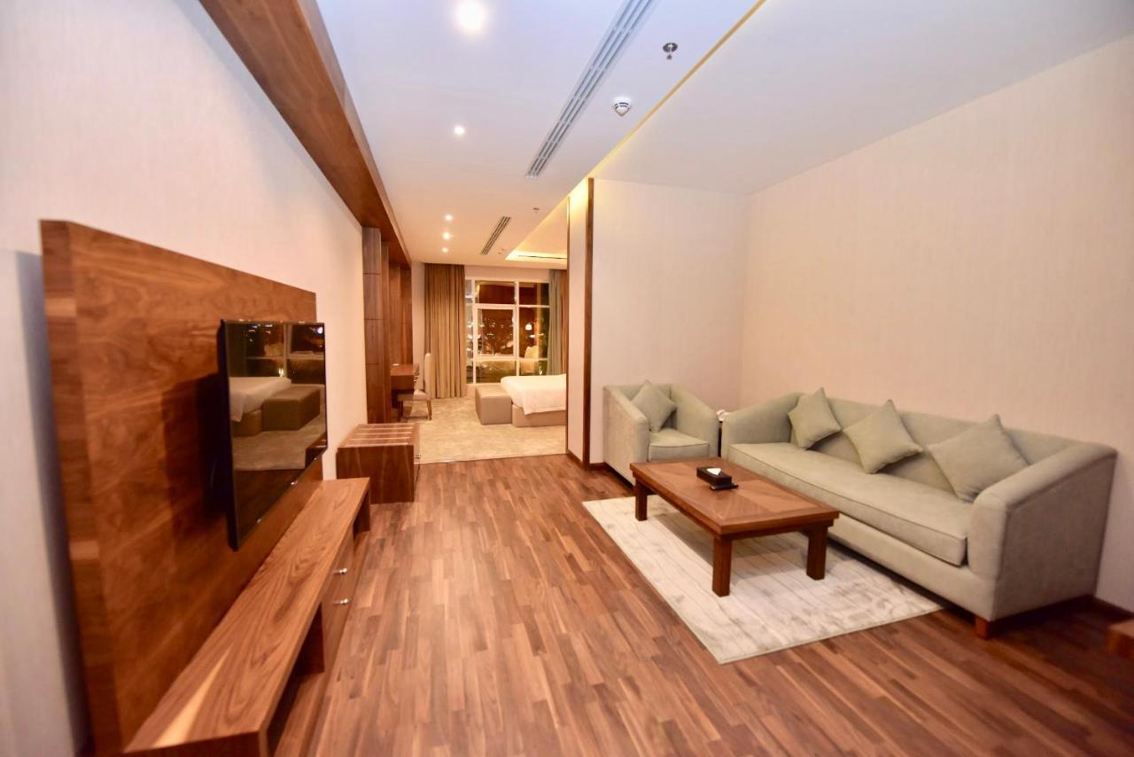 Motiara Hotel - La Valle Mall Riyadh Ngoại thất bức ảnh